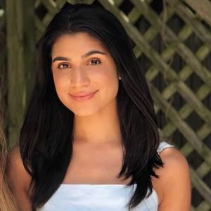 Meet your Posher, Meera